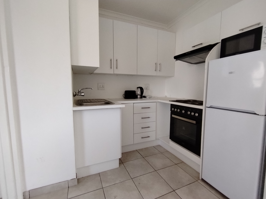1 Bedroom Property for Sale in Table View Western Cape